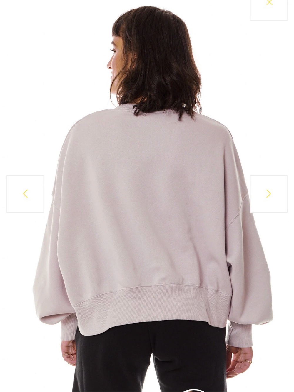 Nike x SoulCycle Women’s Oversized Crewneck Cropped Sweatshirt - Platinum Violet - Picture 3 of 8